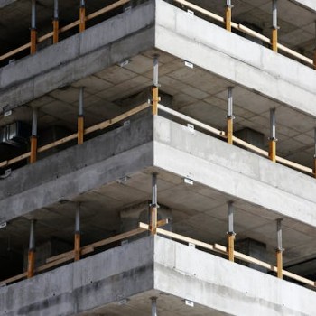 Serviços de automação industrial para concreteira: como otimizar processos?