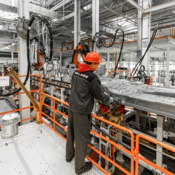 Como integrar os equipamentos de automação industrial ao sistema da empresa?